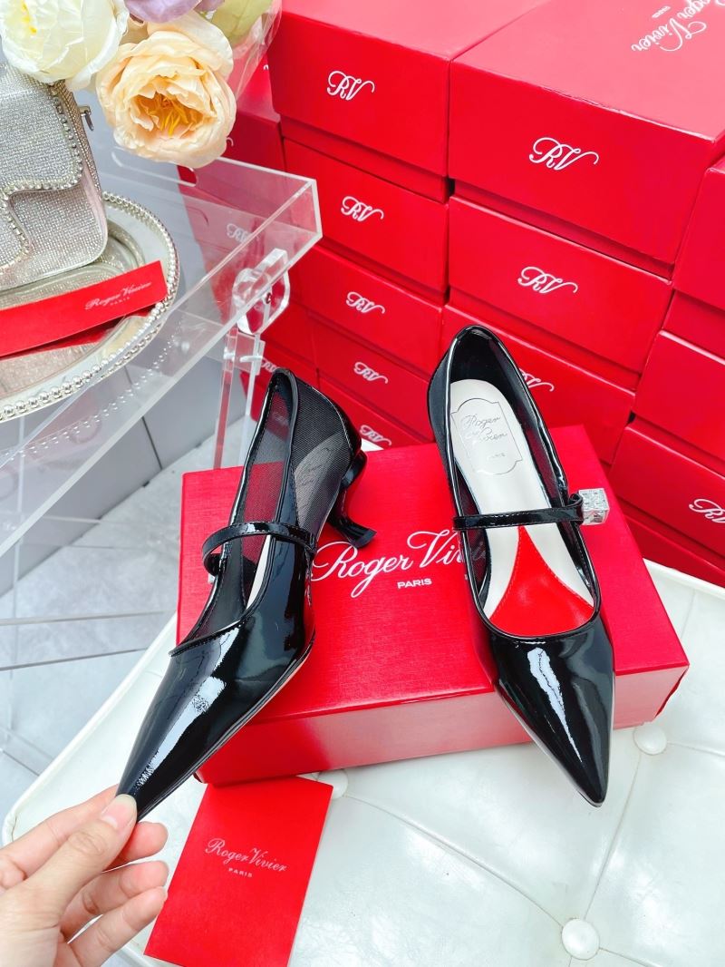 Roger Vivier flat shoes